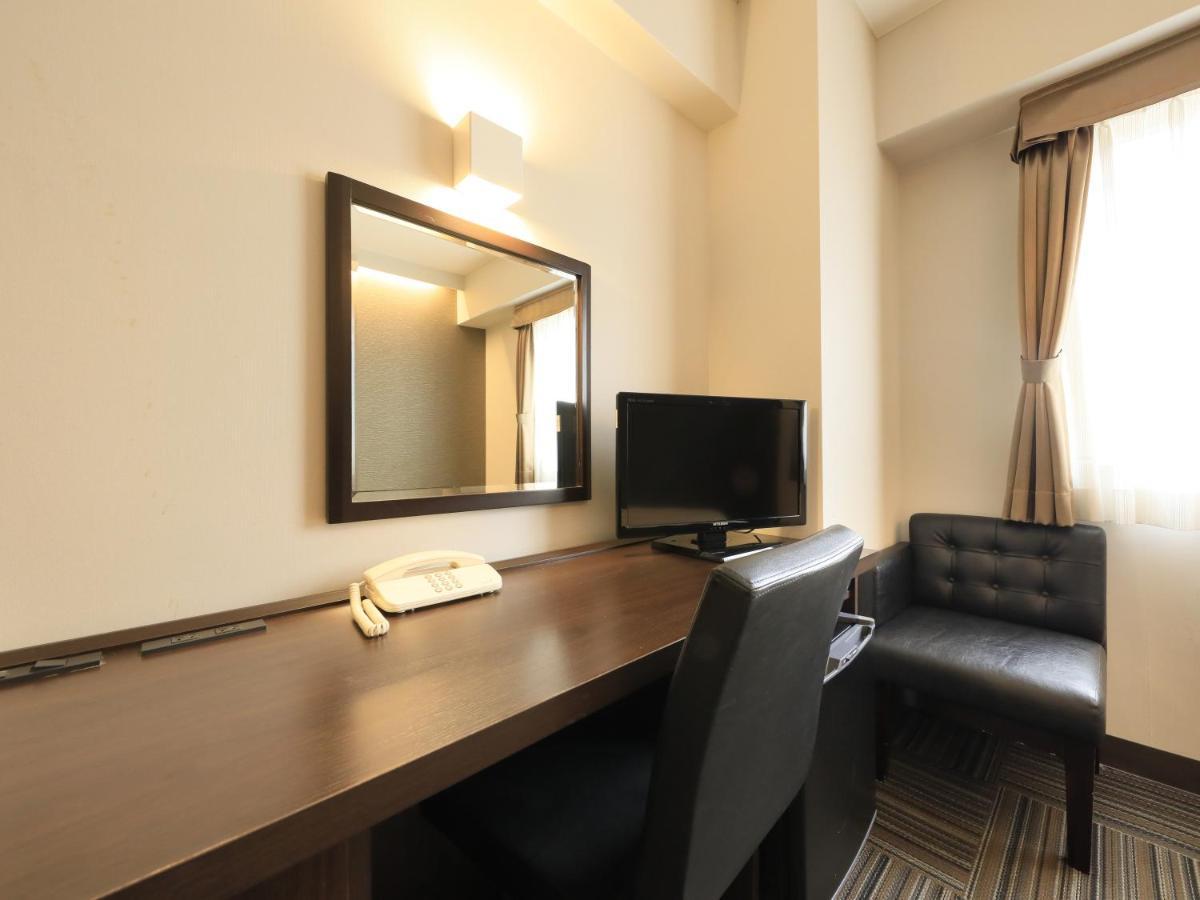 Atsugi Urban Hotel Buitenkant foto