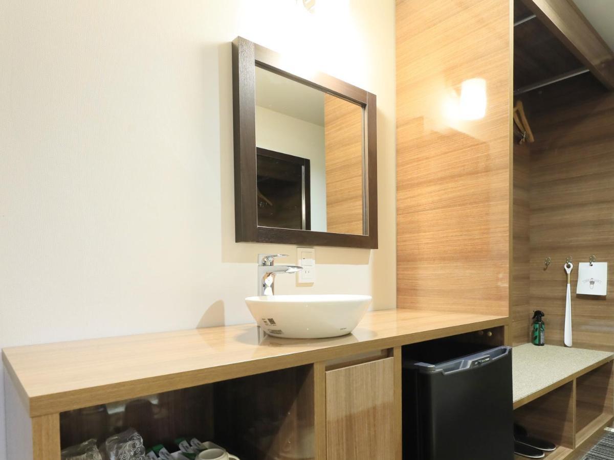 Atsugi Urban Hotel Buitenkant foto